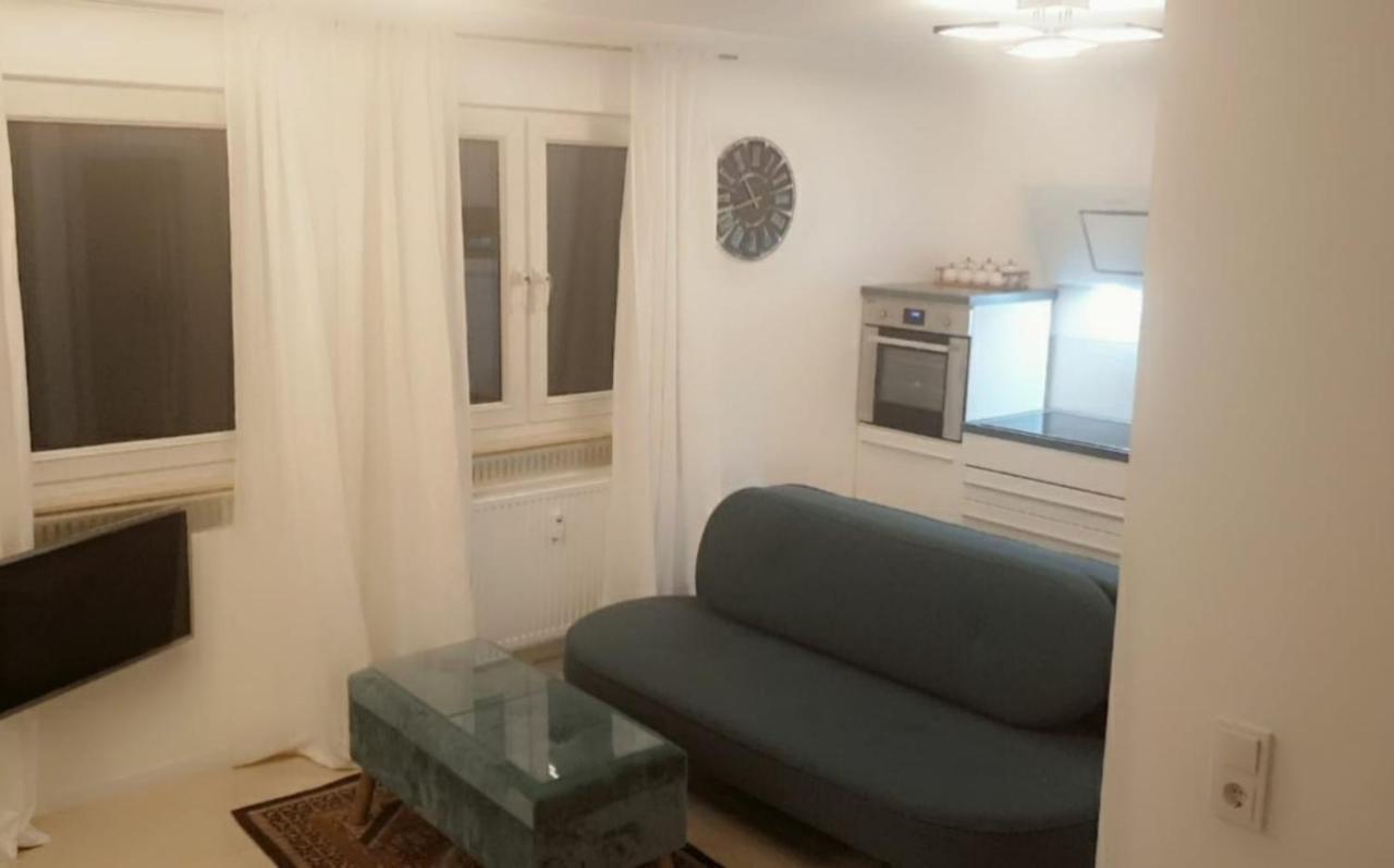 Apartment Mit Schoener, Moderner Einrichtung Colonia Exterior foto